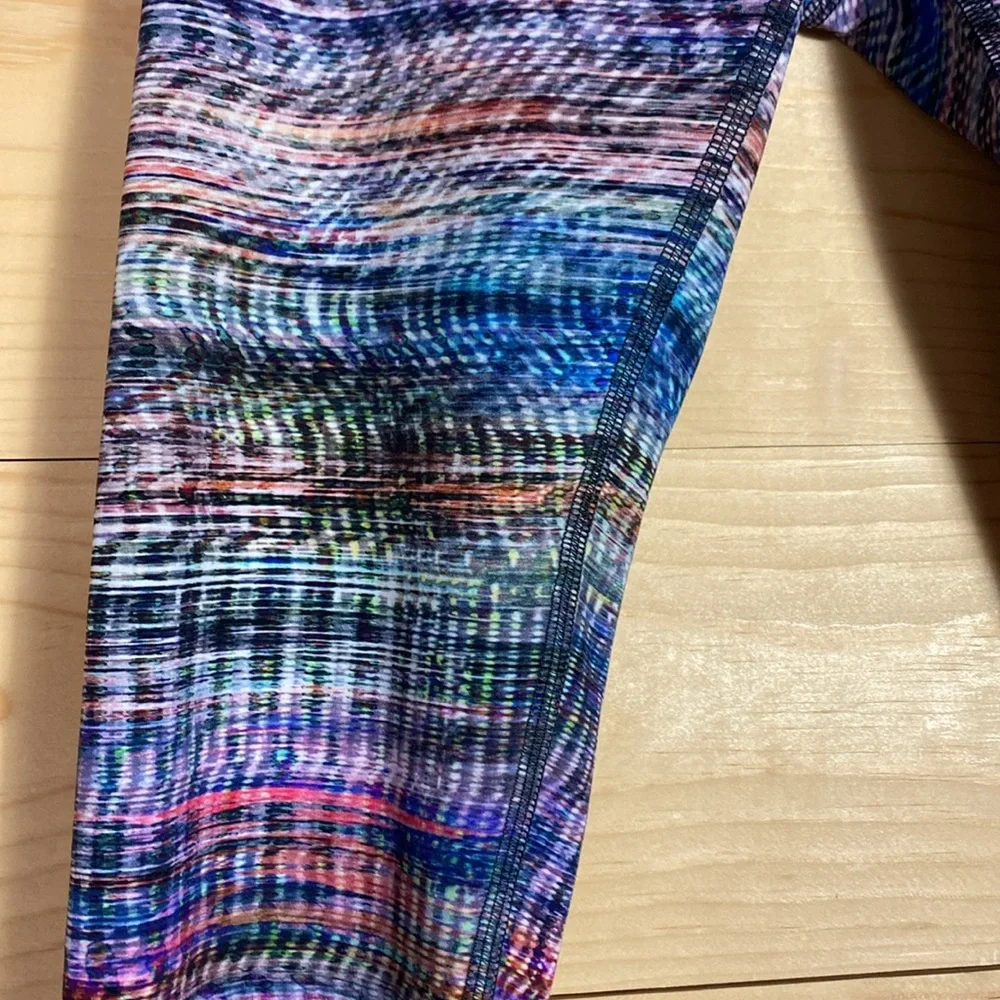 Lululemon wunder under high‎ rise Oasis cropped legging size 4